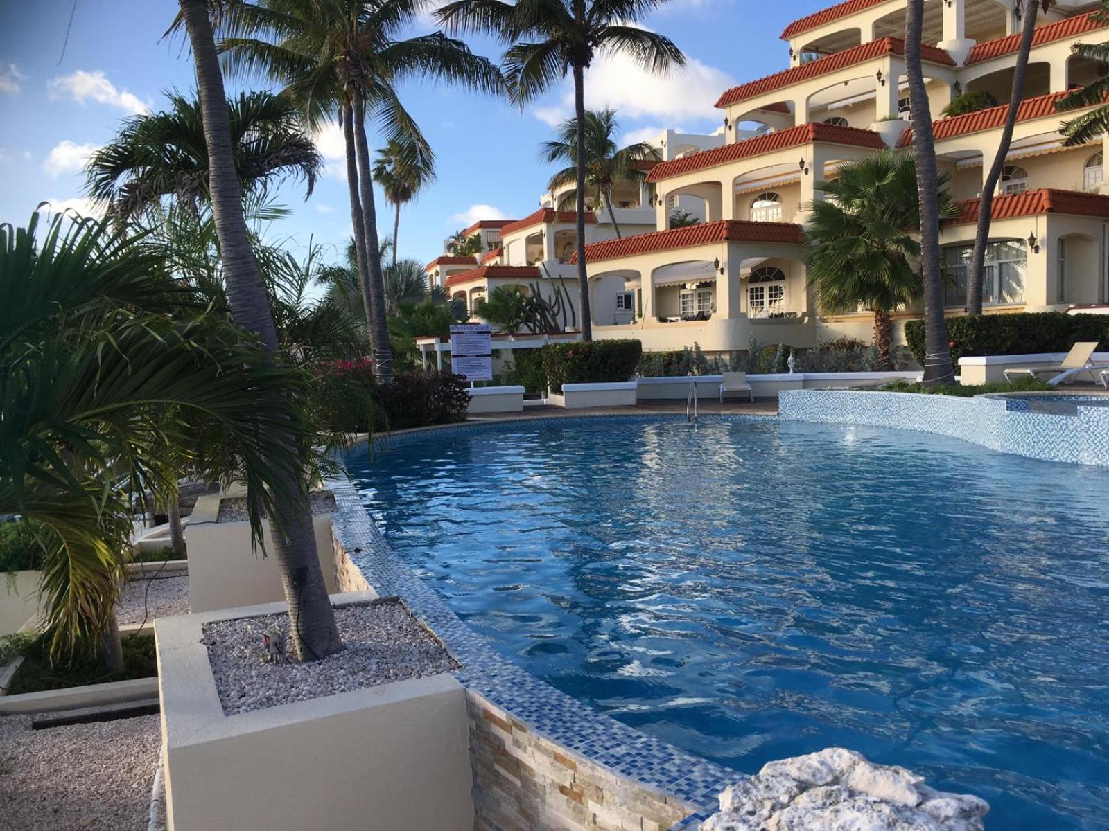 Royal Palm Resort Curacao Geweldig Zeezicht ウィレムスタッド エクステリア 写真